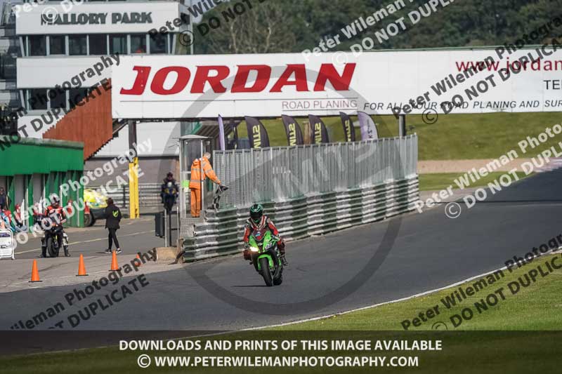 enduro digital images;event digital images;eventdigitalimages;mallory park;mallory park photographs;mallory park trackday;mallory park trackday photographs;no limits trackdays;peter wileman photography;racing digital images;trackday digital images;trackday photos